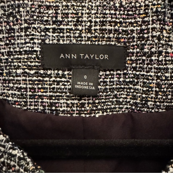 Ann Taylor Blazer - Picture 3 of 4